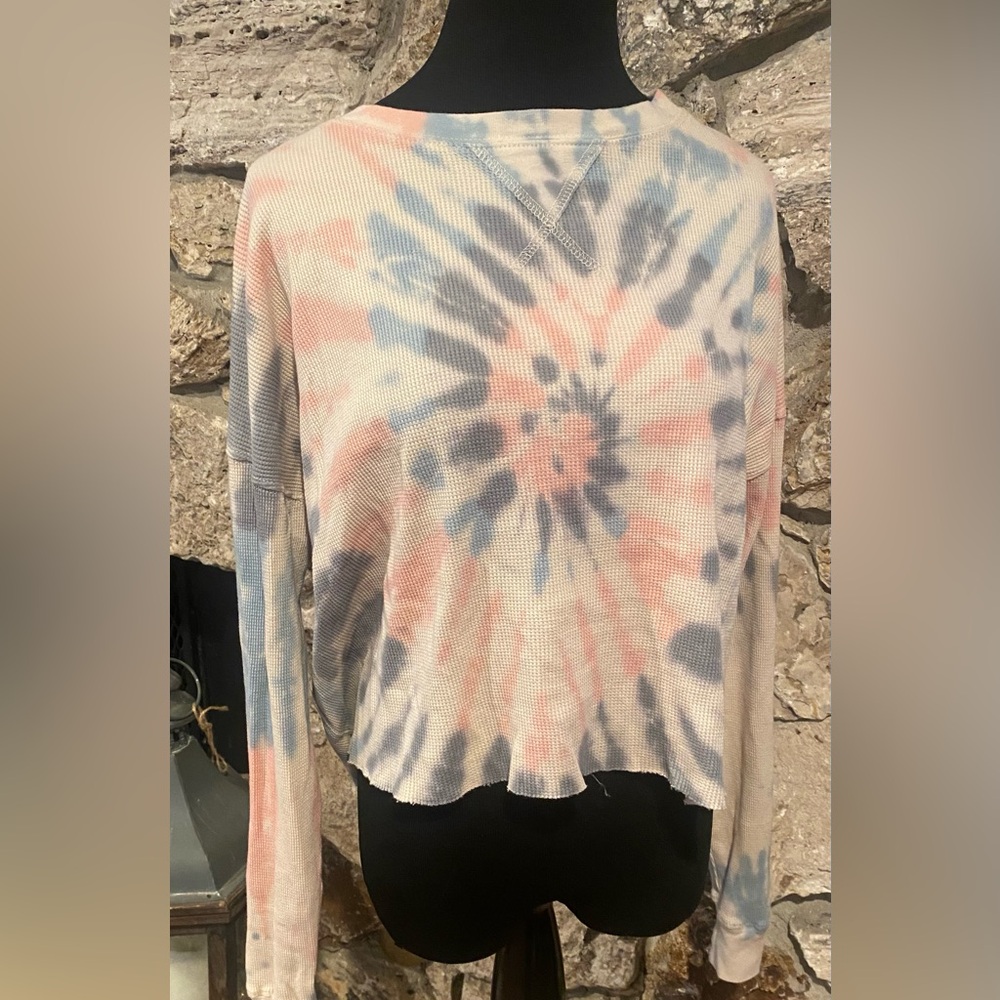 4/$10 NWT Love Vintage sz S/M tie dye crop long sleeve top